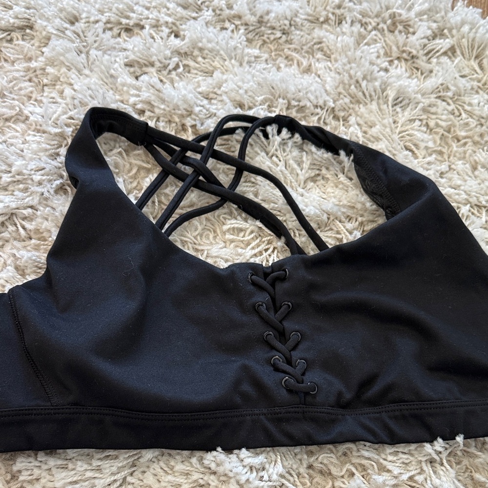 Black and Leopard Print Strappy Sports Bras - Picture 3 of 5